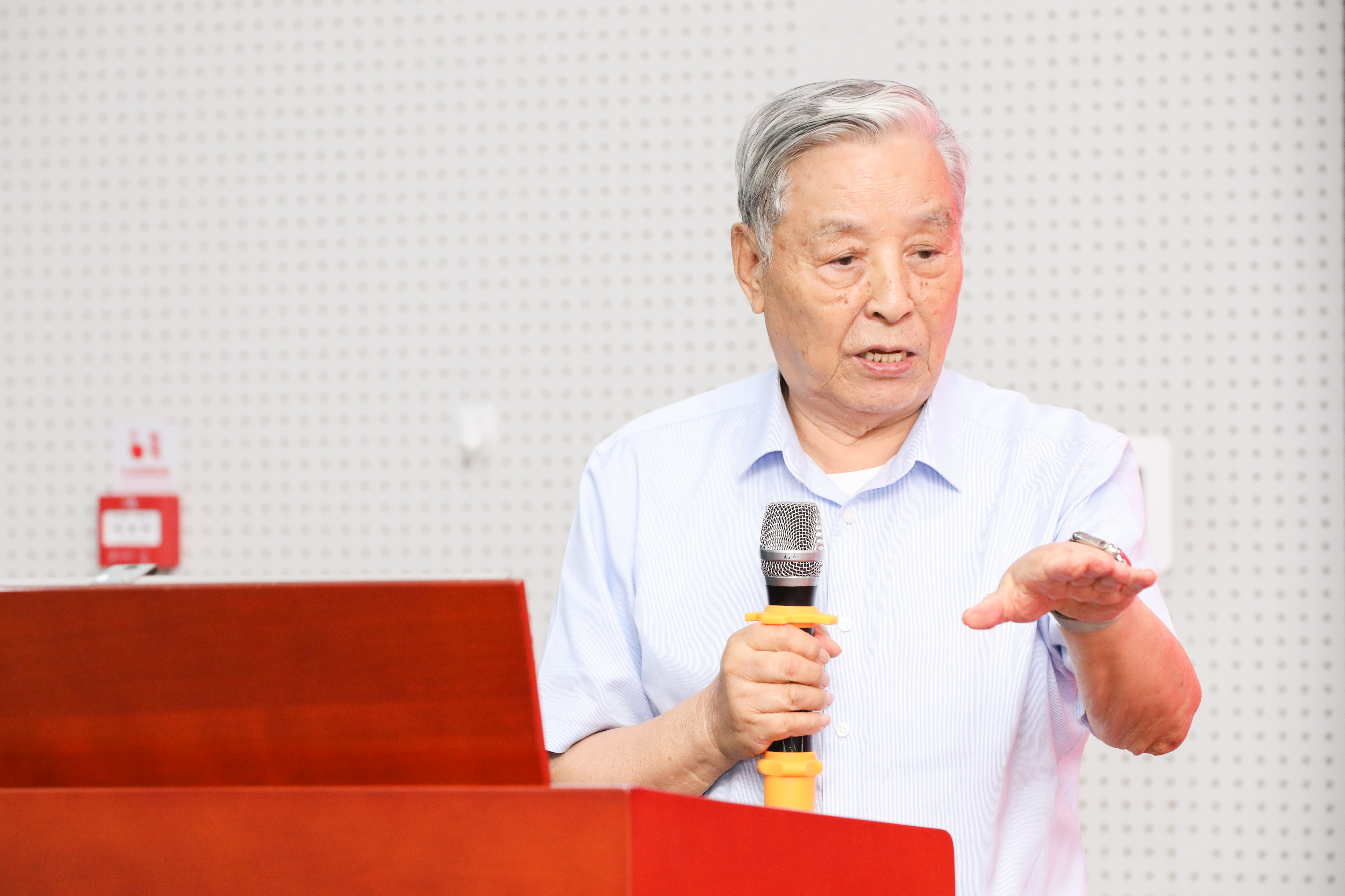 ZHAO0193.jpg